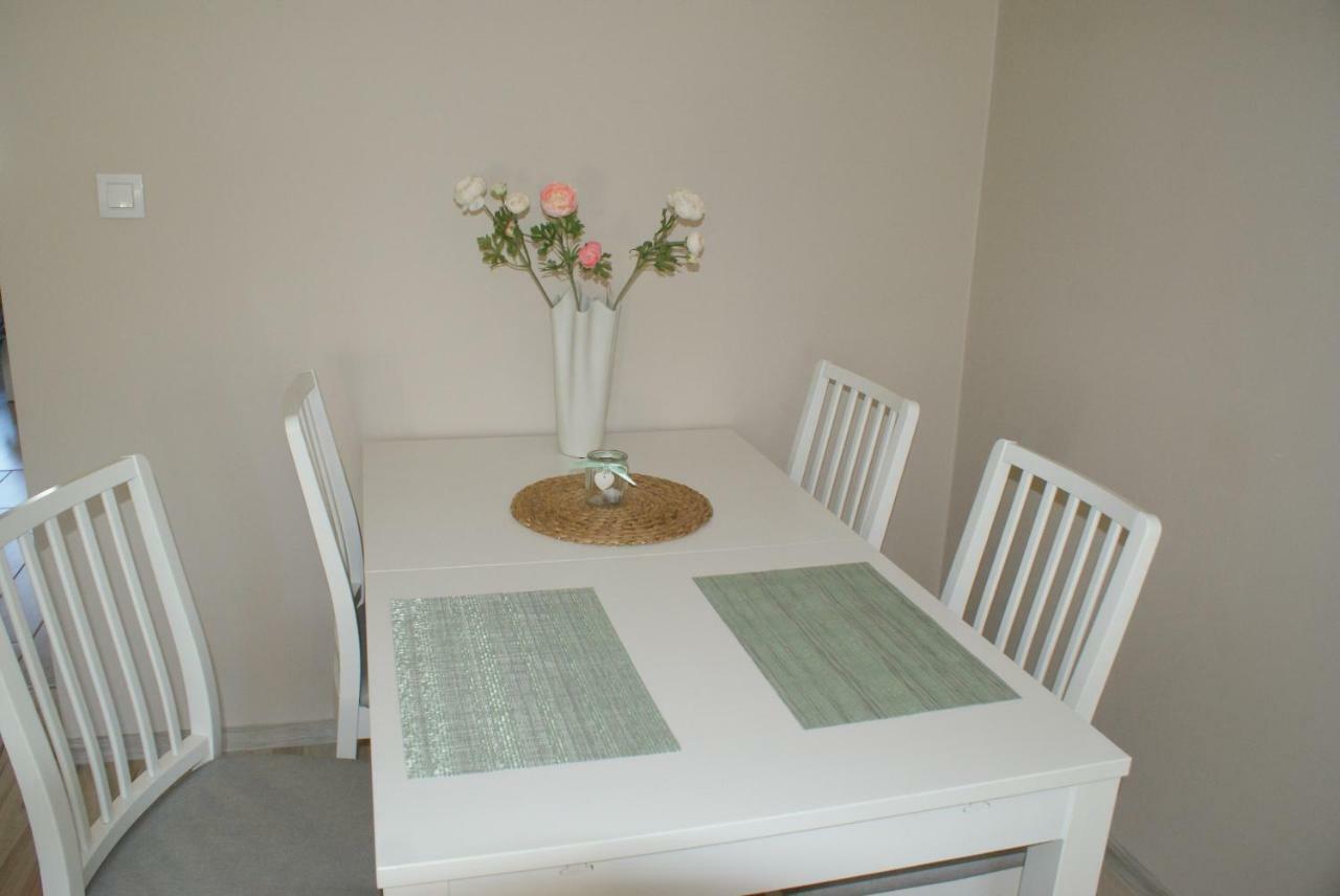 Apartament Grochowska Warszawa Buitenkant foto