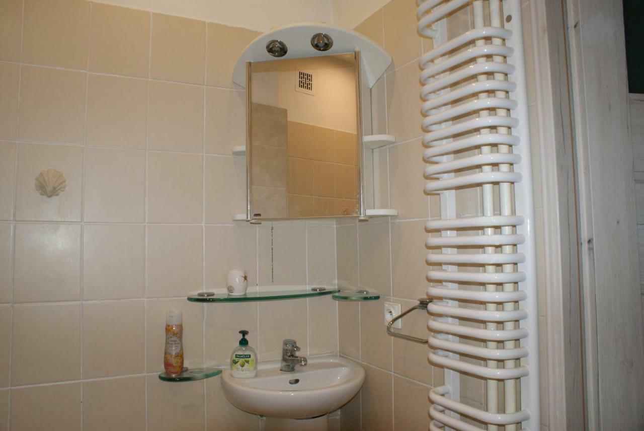 Apartament Grochowska Warszawa Buitenkant foto